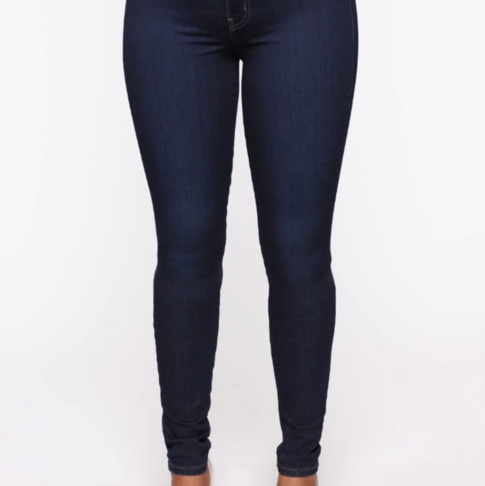 Jeans - Picture 2 of 9